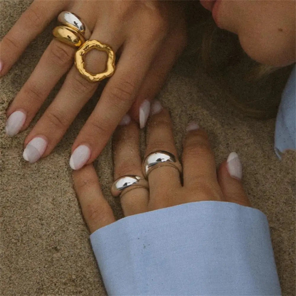 Vintage Aesthetics Hollow Indie Flower Shape Knuckle Ring for Women Luxury Designer Geometric Finger Ring Punk Jewelry Wholesale