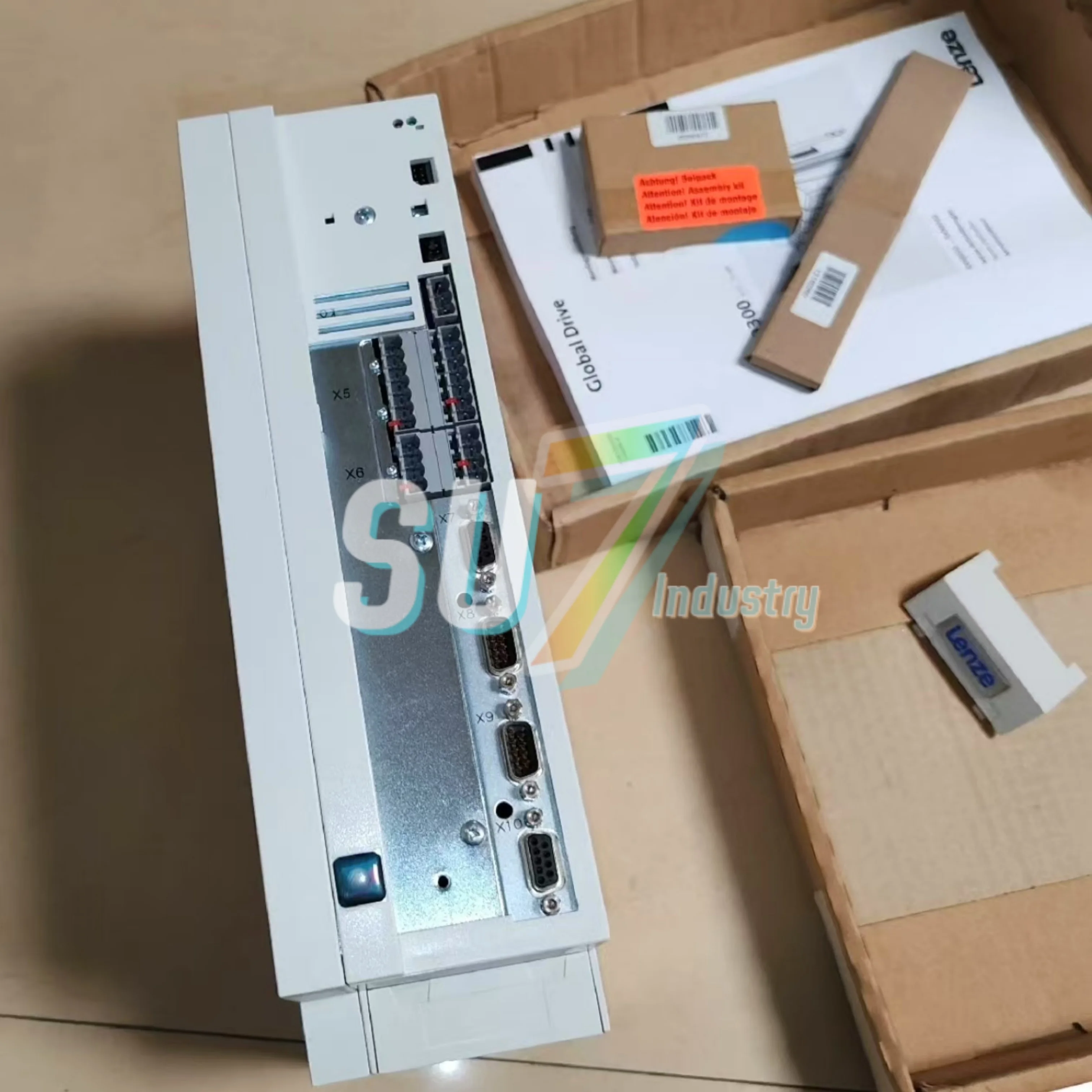 サーボドライバー 新品オリジナル EVS9324-ES EVS9324-EP EVF9324-EV EVS9324-ESV004 EVS9324-EPV004 EVF9324-EVV004 EVS9324-ETV004