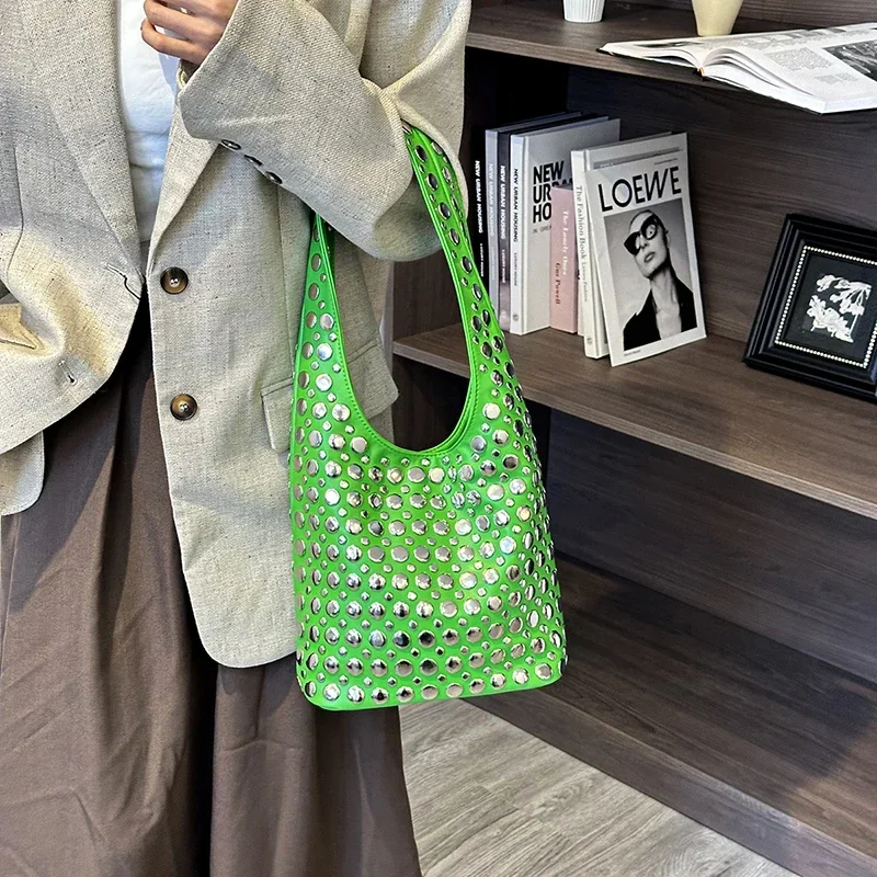 

Luxury Bucket Tote 7 Colors Pu Leather Shoulder Bag For Women 2025 New Double Side Rivet Design Underarm Handbag And Purse Brand