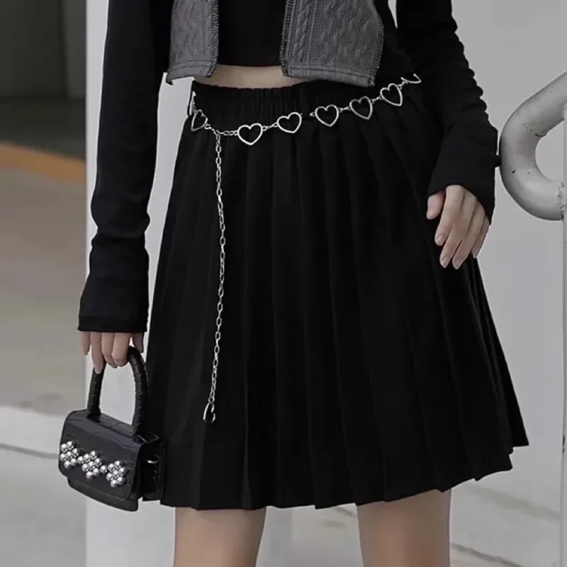 Women Fashion Simple Metal Heart Waist Chain with Fine Matching Dresses Shirts Bags Skirts Decor Waistbands Pants Chains