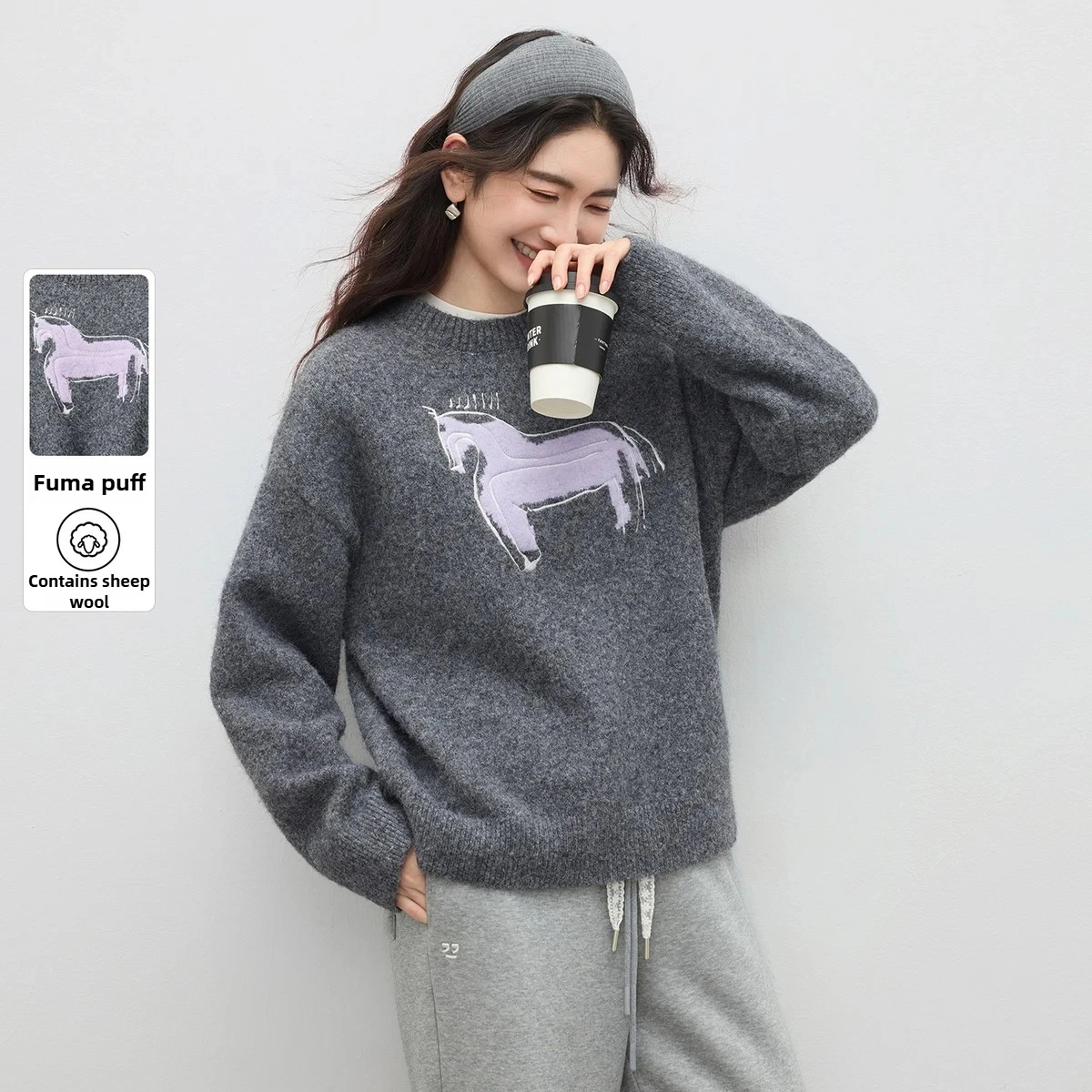 

SENTUBILA Women Sweater Wool Blend Knit Tops Contrasting Embroidered Round Neck Loose Shoulder Elastic Soft Jumpers W54EE4104