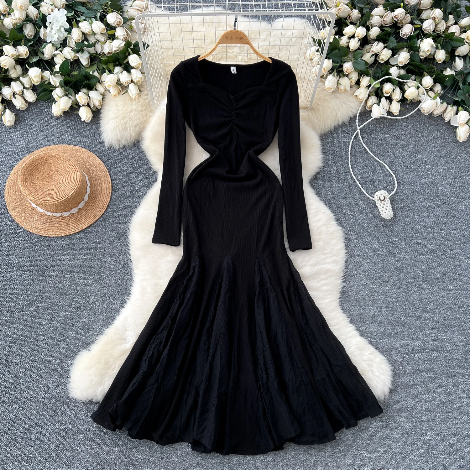 Elegant Square Collar Vintage Long Sleeve Chic Pleated Slim Mermaid Dresses French Evening High Street Autumn Winter Clothing