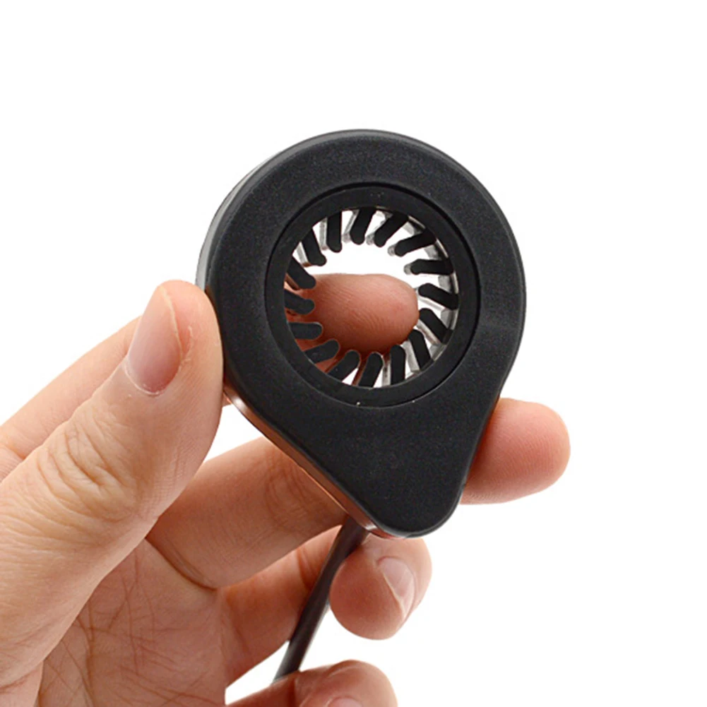 

Датчик помощи педали электрического велосипеда с 12-магнитным двойным Холлом PAS, разработанный водонепроницаемым АБС-пластиком для оптимальной езды на велосипеде