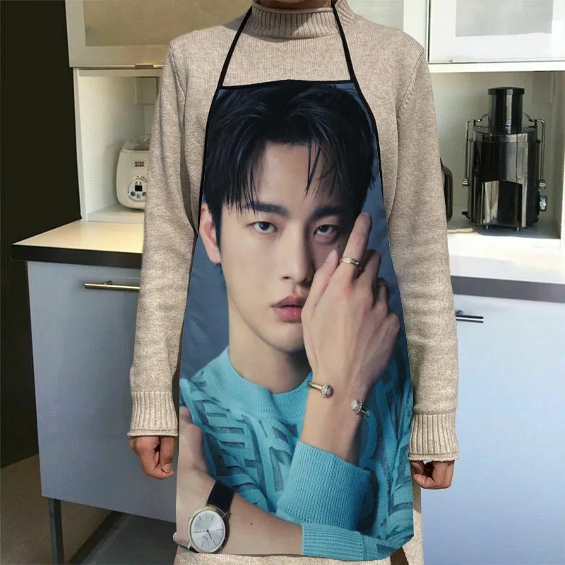 KPOP Seo In Guk Grembiule Cena Festa Grembiule da cucina Accessori da forno per adulti Tessuto impermeabile stampato Strumenti di pulizia 10.16WJY