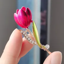 Beautiful Rhinestone Tulip Flower Brooches For Women Men Elegant Crystal Clothing Brooch Pins Charms Wedding Party Jewelry Gifts