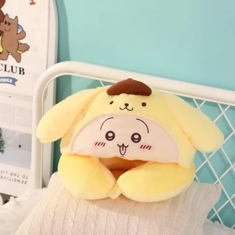 Anime carino Chiikawa con cappuccio a forma di U collo ghetta cuscino cuscino da viaggio cartone animato Kawaii Hello Kitty cappello da donna caldo berretto di peluche