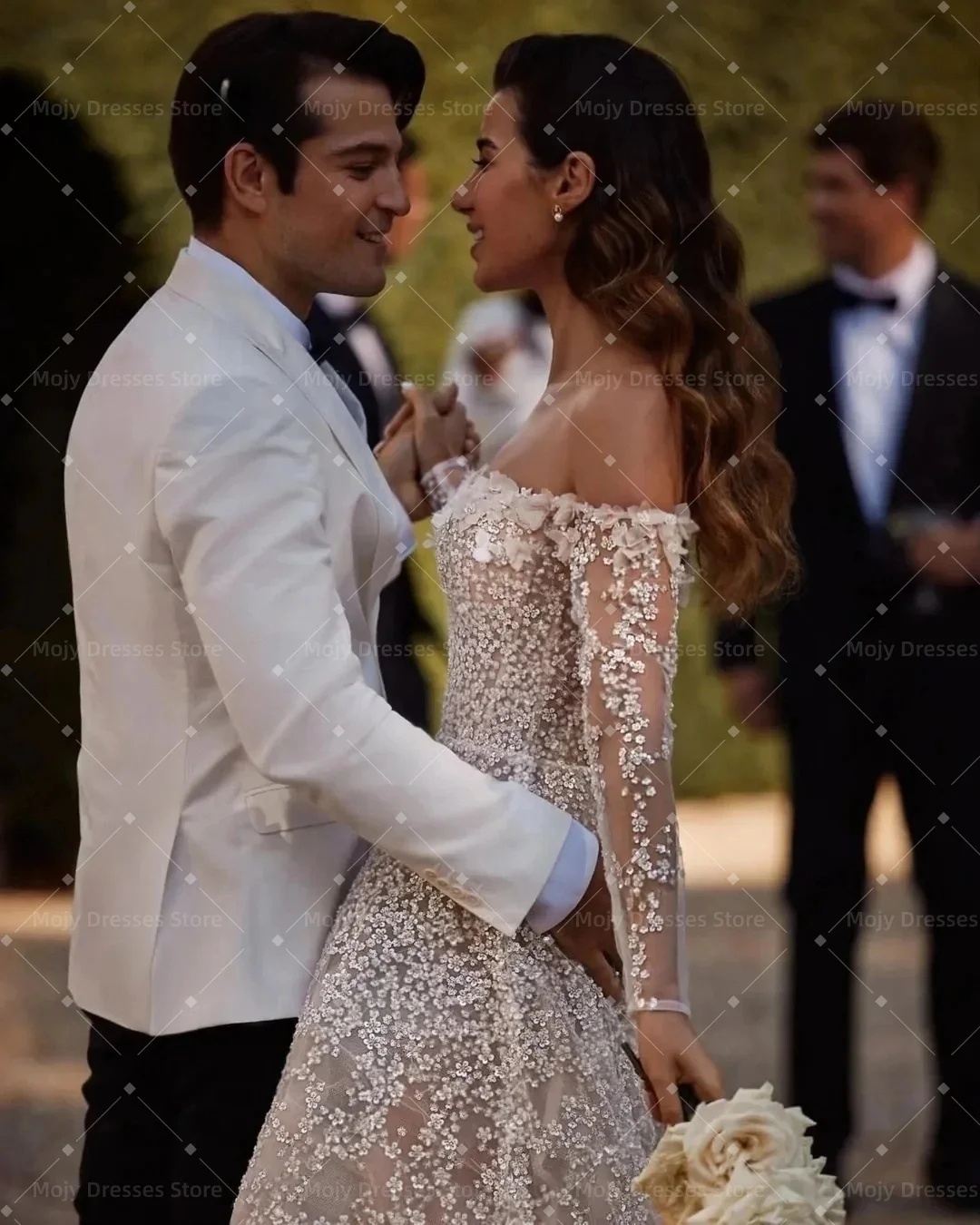 Mojy Exquisite 2026 A-line Wedding Dress luxury Beading Lace Bridal Gown Sleeveless Customized Vestidos De Novia Sweep Train