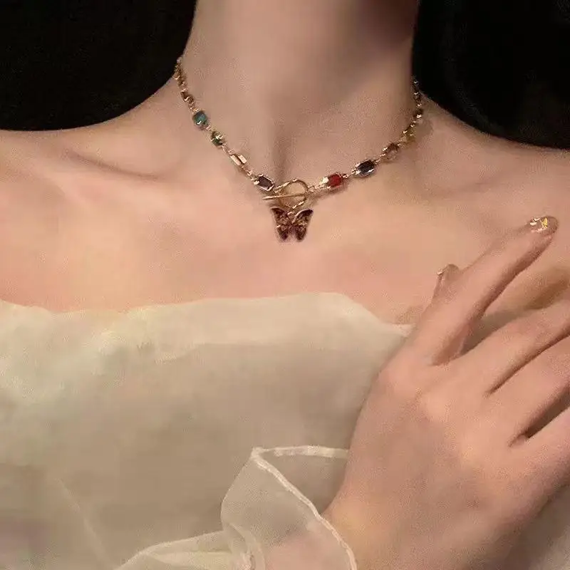 Fashion Retro Beaded Butterfly Y2K Rainbow Crystal Pendant Chain Choker Necklace For Women Bohemia Charm Jewelry Accessories