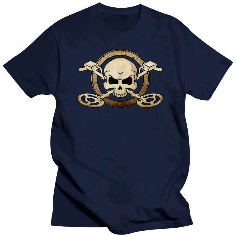 Men detectorist skull  crossbones t-shirt Metal detector short sleeve tee shirt Treasure hunter 2 sided cotton badge shirt