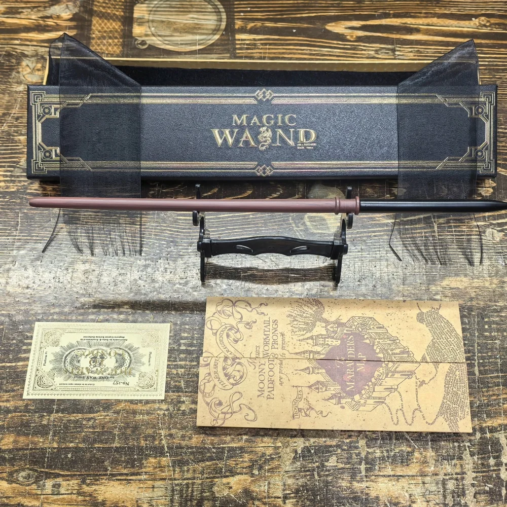 Anime Cosplay Magischer Metallstab mit Box Kinder Deko-Spielzeug Zubehör für Kinder Bacchetta Di Plastik-Zauberstab