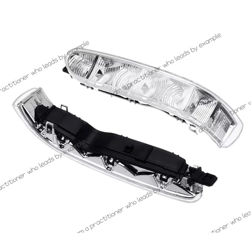 

For 2003-2006 Mercedes Benz W215 W220 S350 S430 S500 S600 CL500 CL600 Door Side Mirror Turn Signal Light 2208200521 2208200621