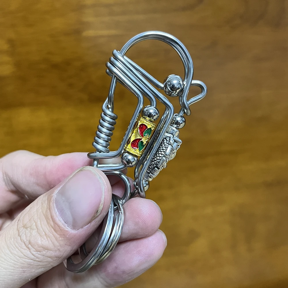 Stainless steel Keychains, Handmade Light Grey Dragon Head Bead Charm Mechanical Car Key Ring, Outdoor Trinket Men Small Decora