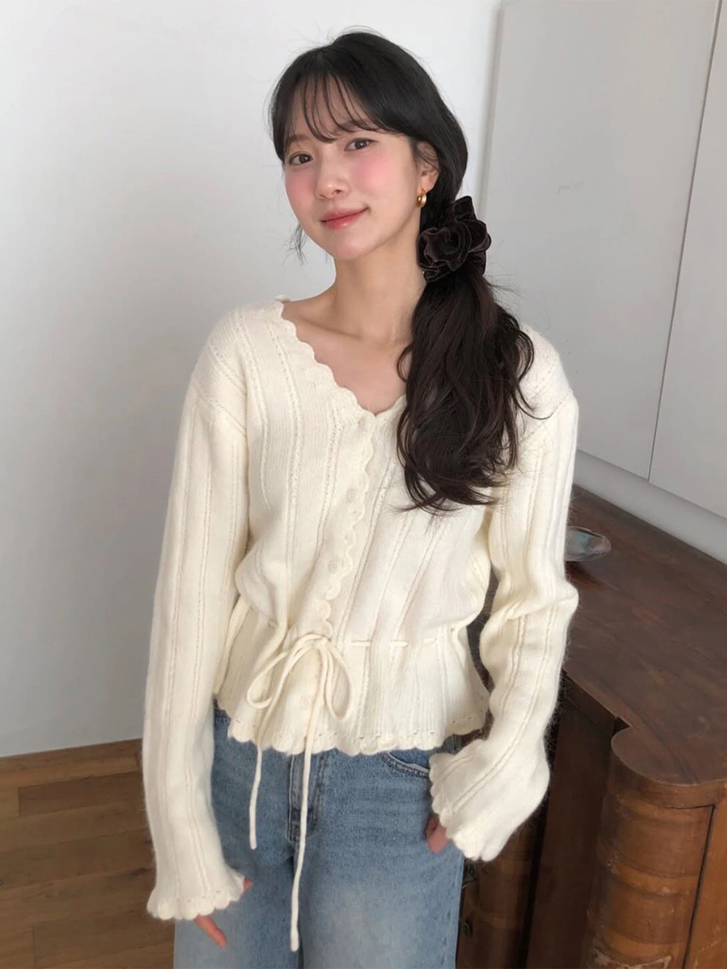Chic V-Neck Knitted Open Cardigan with Drawstring Slimming Bell Sleeves Wave  Design for Women Autumn Fashion Ladies' Tops