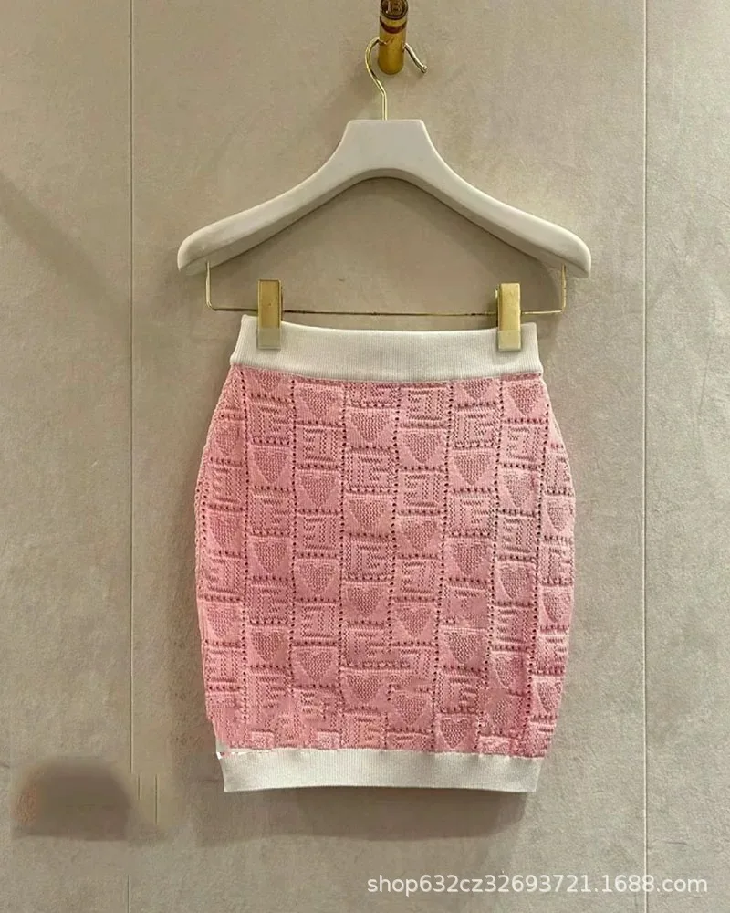 Süße Kontrast farbe Liebe hohl rosa gestrickte Strickjacke Frauen Herbst neue hohe Taille kurzen Minirock 2-teiliges Set