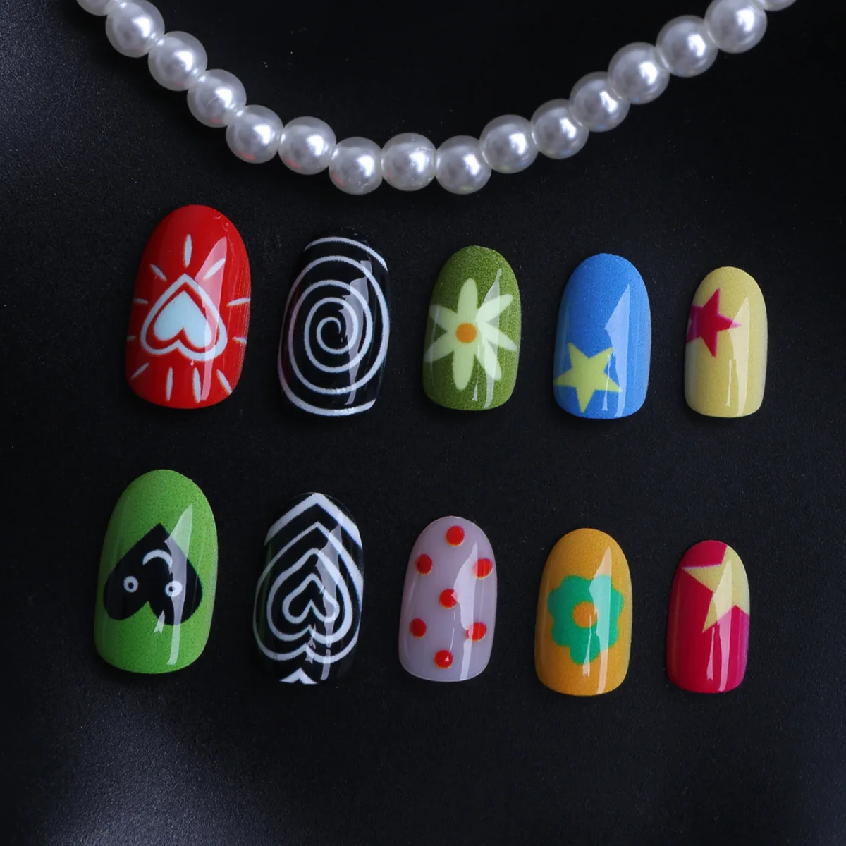 

24PCS Oval Press on Nails Y2K Dopamine Mask Star Fake Nails Sweet Cool Colorful Design Edgy Artistic Style Removable False Nails
