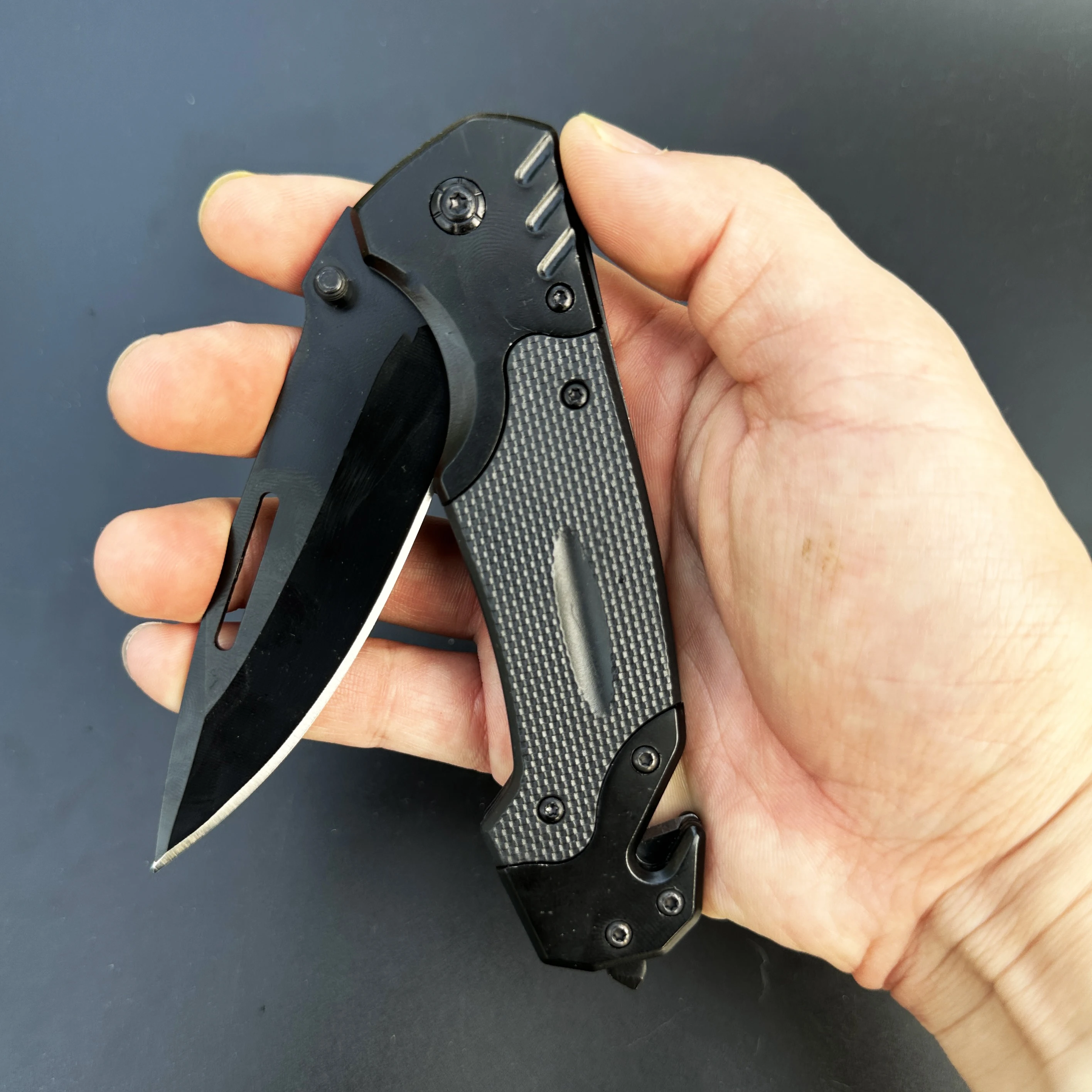 Outdoor Stainless Steel Folding Multifunctional Knife Camping Outdoor Tactical EDC Pocket Knives Hardness Survival Self-defense