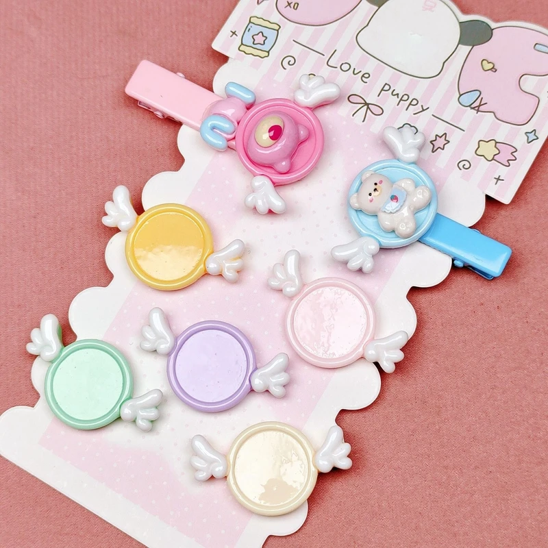 10 Stück neue Mini-Cartoon gemischte Farbe runde Flügel Serie Harz Sammelalbum DIY Schmuck Kinder Geschenk Haarnadel Zubehör