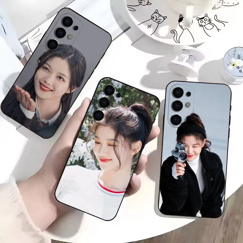 Actor Kim Yoo-jung  Phone Case For Samsung S25,S24,S21,S22,S23,S30,Ultra,S20,Plus,Fe,Soft Silicone Black Cover