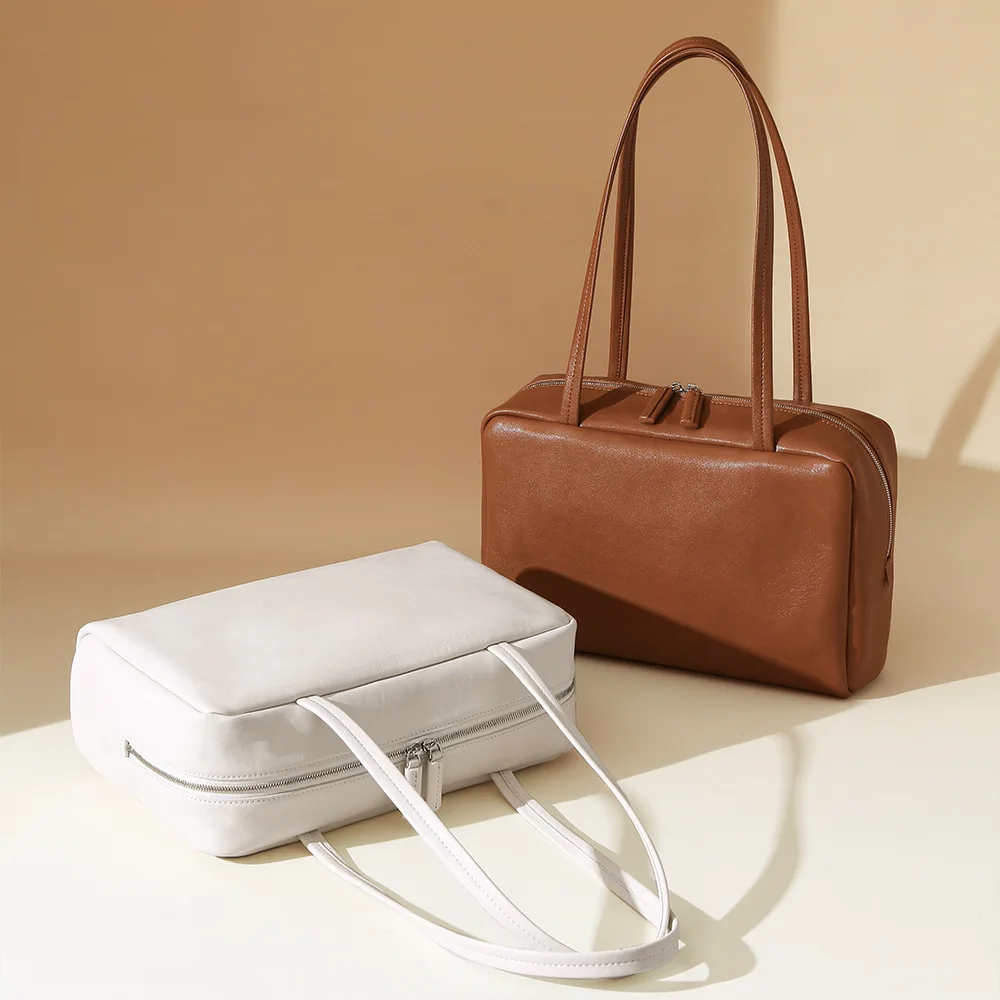 

Large-capacity Women's Top-Grain Vegetable-Tanned Leather Underarm Bag Stylish and Versatile Genuine Leather Shoulder Bag Soft