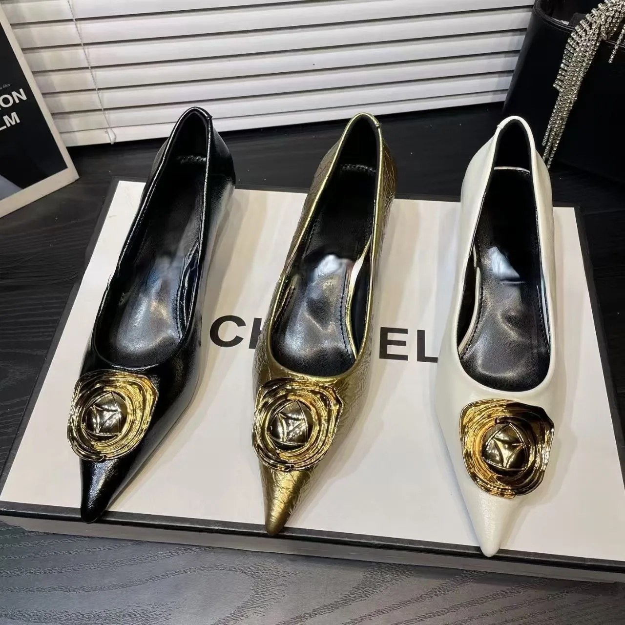 

Black Pointed High-heeled Shoes for Women New European and American Silk and Metal Decoration Versatile SexyTailored Shoes