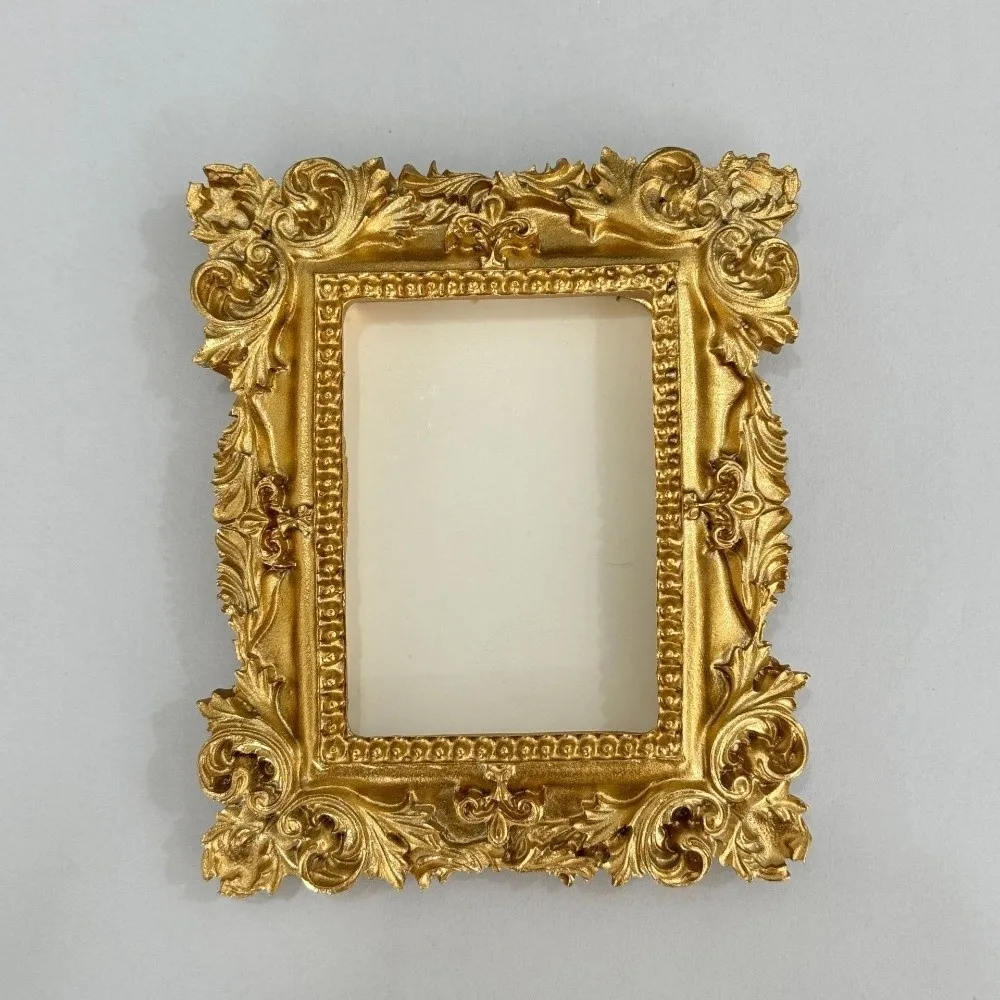 DIY Display Vintage Picture Frame Resin Exquisite Floral Photo Frame 10CM Mini Size Victorian Photo Frame Photography Props