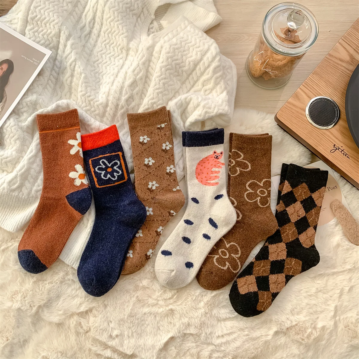 

Японские милые шерстяные носки с героями мультфильмов Kawaii, женские осенне-зимние толстые теплые длинные носки, кашемировые термостойкие винтажные носки в стиле Харадзюку