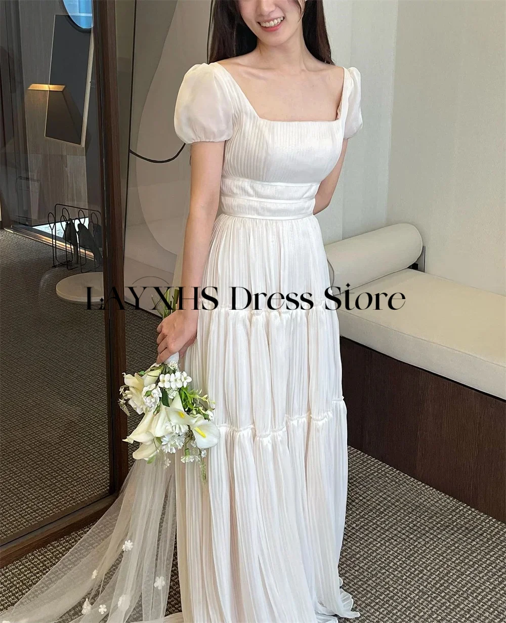 エレガントなスクエアネック韓国ウェディングドレス半袖シフォンティアードドレープブライダルドレスコルセット白花嫁ドレスカスタマイズ