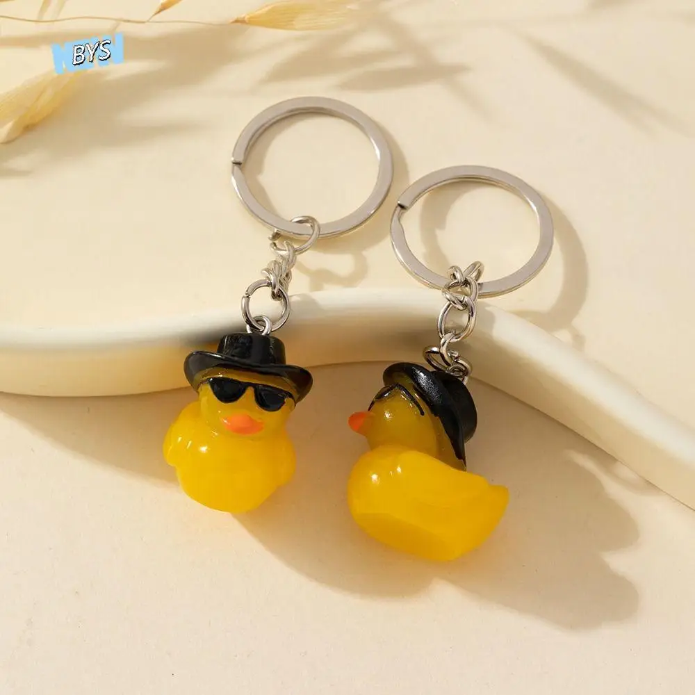 

Cute Fashion Cartoon Duck Key Chain Lovely Resin Animal Key Ring Craft Pendants Creative Car Key Holder Small Gifts