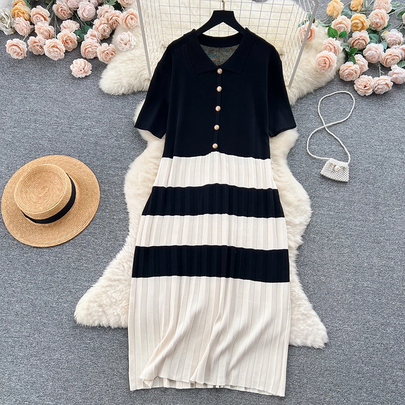 Women Vintage Polo Neck Buttons Contrast Color Short Sleeved Dress Summer Thin Loose Pleated Dress Casual Mid-Length Knit Dress