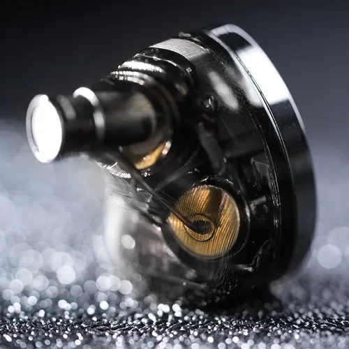 Imagen 2 del producto CCA Rhapsody4 bobina dinámica 8 bobina de hierro dinámica Cable desmontable HIFI de alta calidad auriculares con cable de reducción de ruido en la oreja