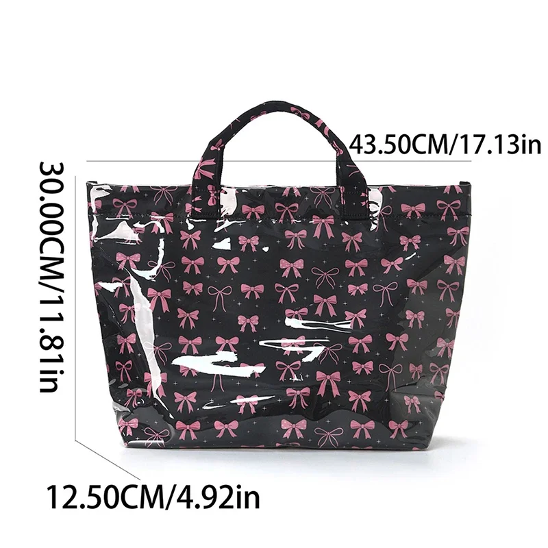 Bow Cherry PVC Transparente Glänzende Große Tragetasche, Wasserdichte Glänzende Outdoor-Handtasche für Damen, Leichte Einkaufstasche – Detail 1