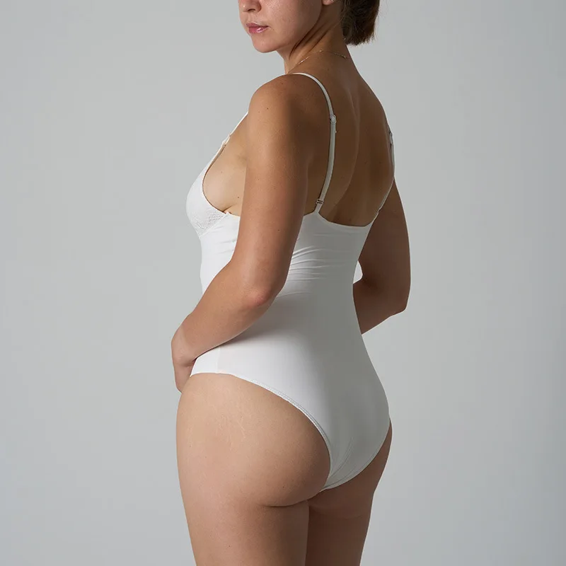 Sexy Lace Bodysuit Strapless Skin-friendly Tight American Style Skimsfits Everybody Nylon Fabric Seamless Adjustable Shape