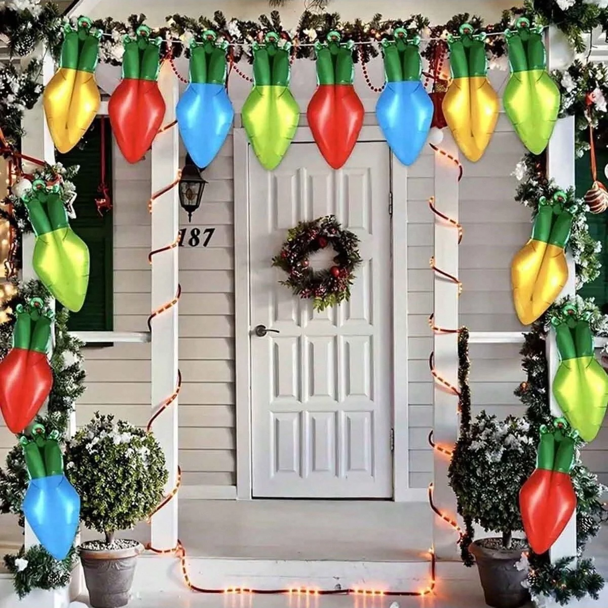 

50cm Christmas Themed Colored Light Bulb Aluminum Film Balloon Suitable For Decorating Christmas Party Venues