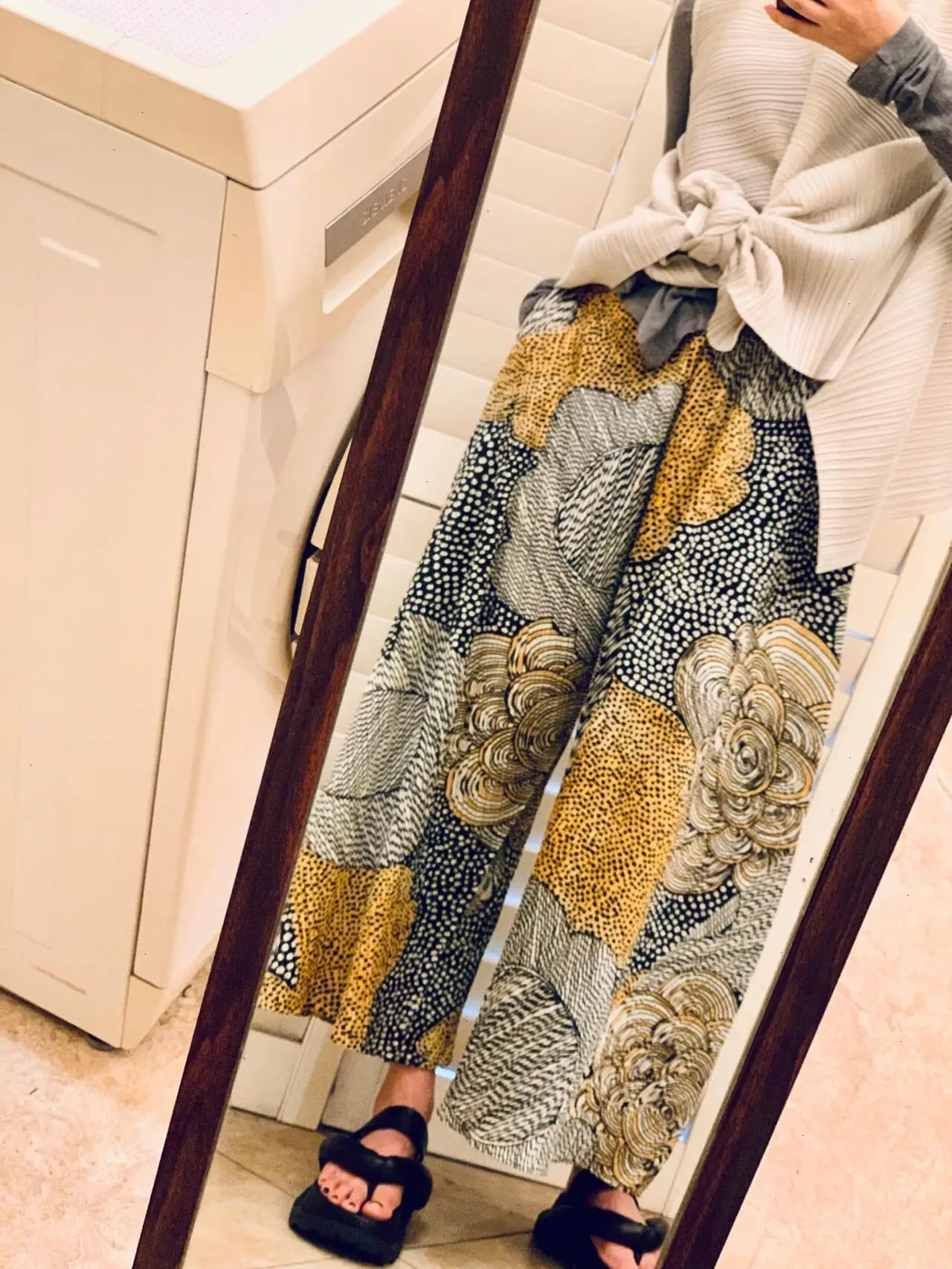 

Miyake Pleated Print Trousers Summer 2025 New Retro Loose Commuter Contrast Wide-leg Trousers