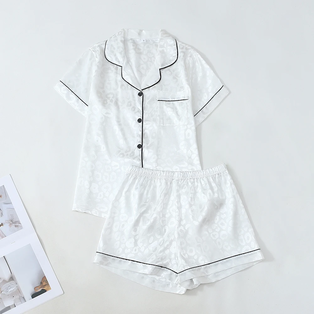 

Женская элегантная пижама из 2 предметов с рубашкой с лацканами, шорты с эластичной резинкой на талии, свободная повседневная домашняя одежда, новый летний дышащий комплект с короткими рукавами