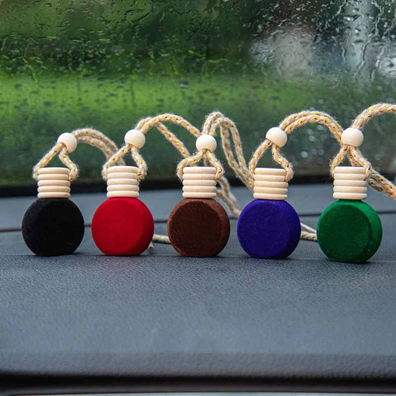 1Pc Five Wire Lid Flat Round Shaped Plush Mini Glass Empties Bottle Car Essential Oil Diffuser Scent Perfume Bottle Ornament