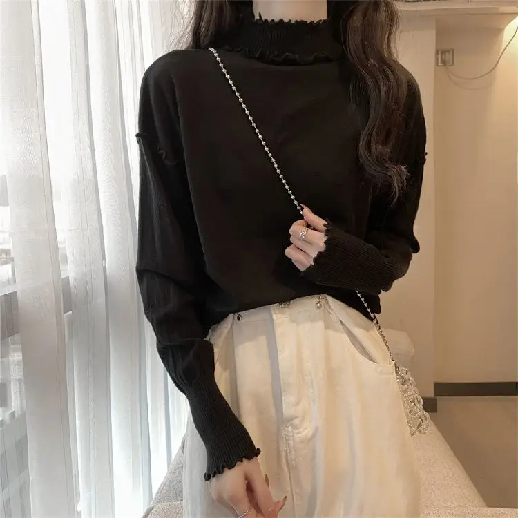 2023 Autumn/Winter Coat Overlay Top Foreign Style Slim Fit White Ear Edge Half High Collar Knitted Bottom Top