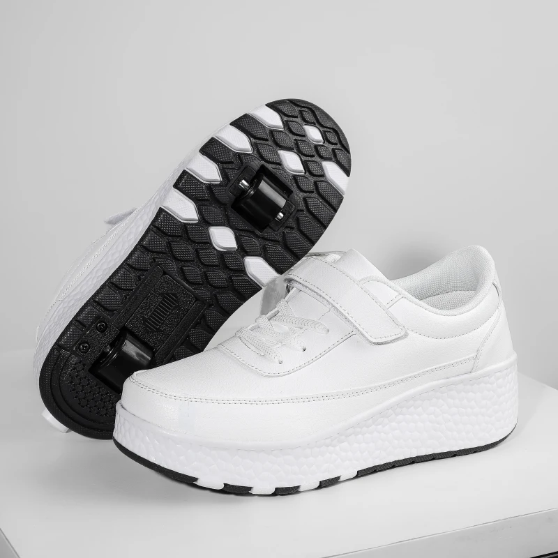 

Popular 2024 Double Wheel Pulley Shoes Designer Boy Wheel Shoe Fashion Walking Shoes Kids Comfortable Children Sneakers