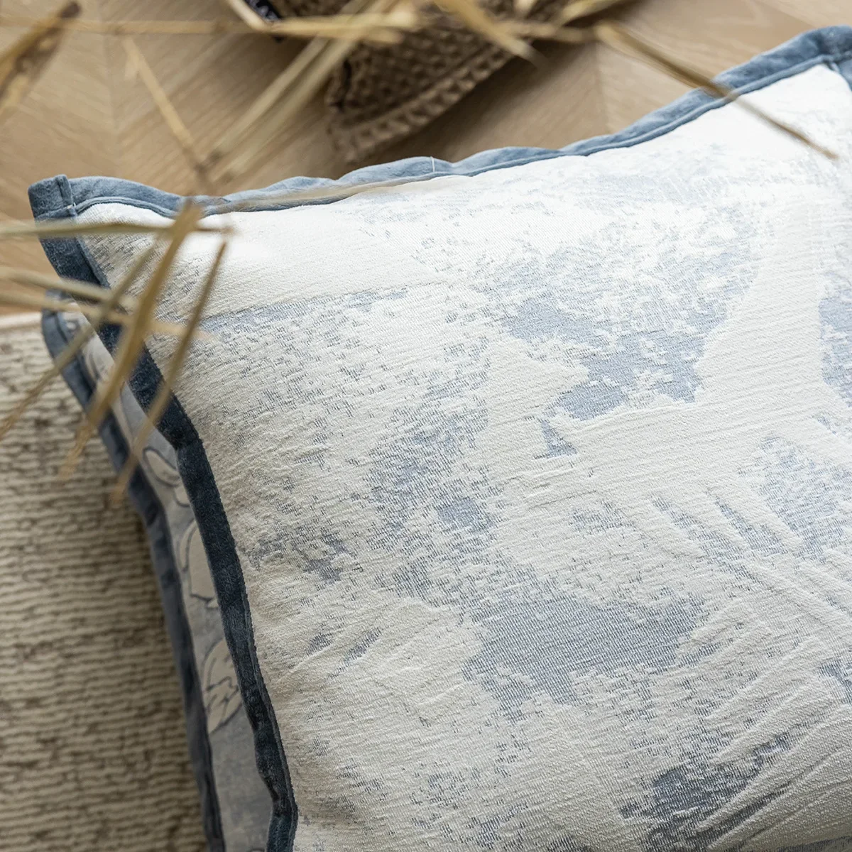 Blue Light Luxury Pillow Covers Decorative Geometric Plant Jacquard Cushion Cover 45*45cm Home Decor Living Room Pillowcases