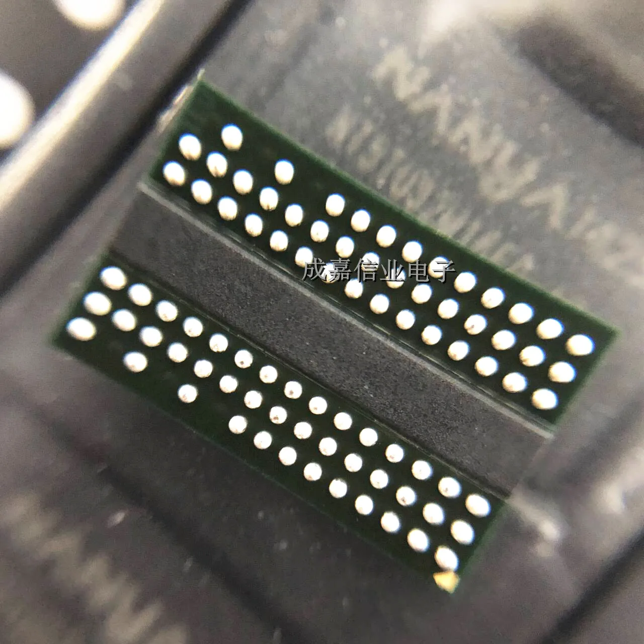 10pcs/Lot NT5TU32M16EG-AC FBGA-84 Memory Chip DDR2 SDRAM 512Mb x16 800Mbps 1.8V