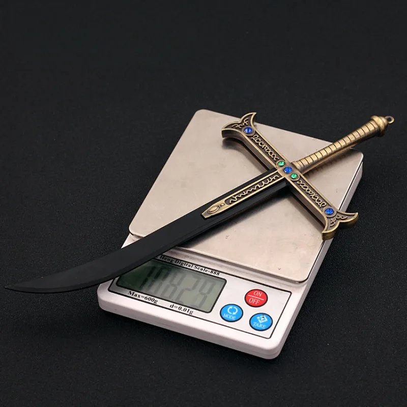 One Piece Weapon Keychains Dracule Mihawk Yoru Anime Peripheral Metal Weapon Model Figure Sword Keychain Gifts Toys for Boys