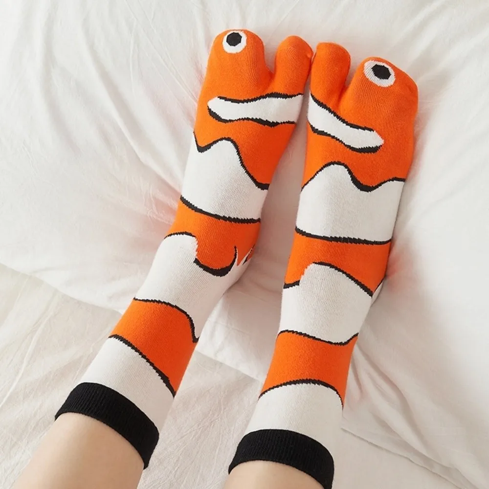 Crocodile Mid Calf Funny Socks Fashion Cute Two-toed Socks Comfortable Creative Flip Flop Socks Women
