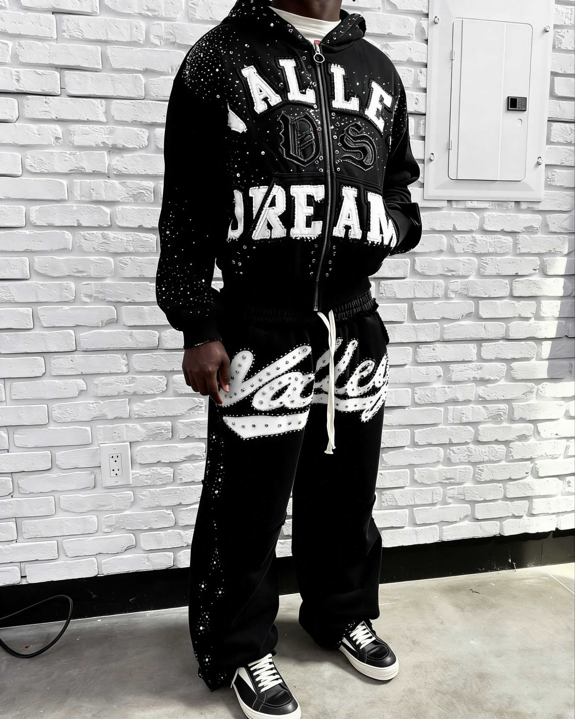 

Европейский и американский дизайн одежды с вышивкой и объемными стразами, модный комплект из худи и брюк свободного кроя.