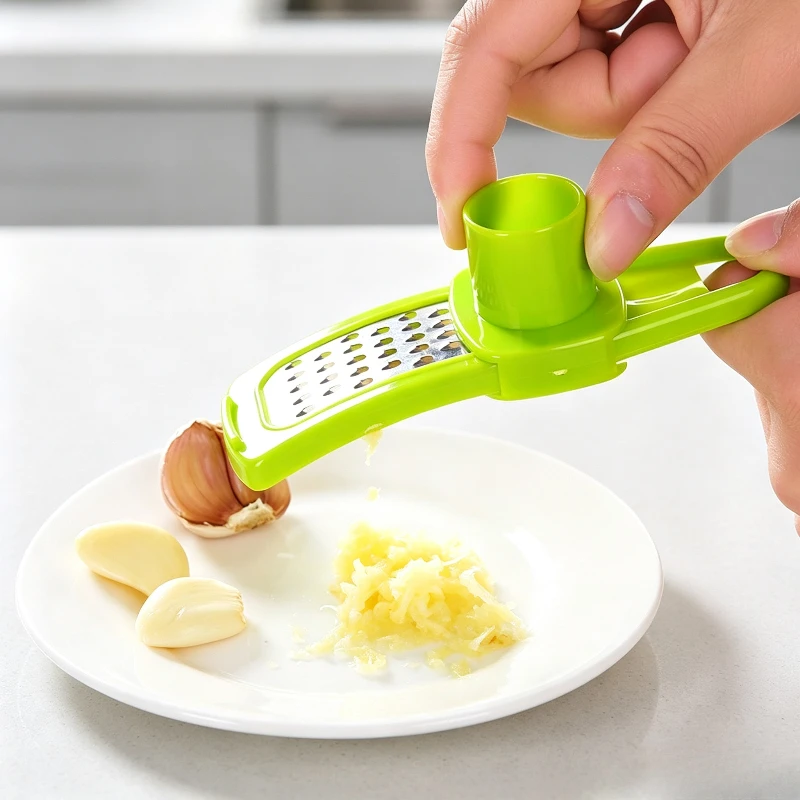 Manual Garlic Press Grinder Portable Hand Ginger Mincer Household Kitchen Tool for Minced Garlic Ginger Paste Making