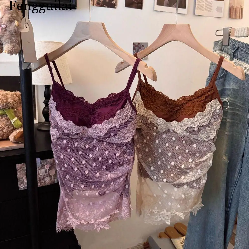 Lace Dots Fake Two Pieces Camisole Tank Top Wrapped Chest Bra Lace Slim Crop Top Elastic Streetwear Bra with Pads Cami Beach