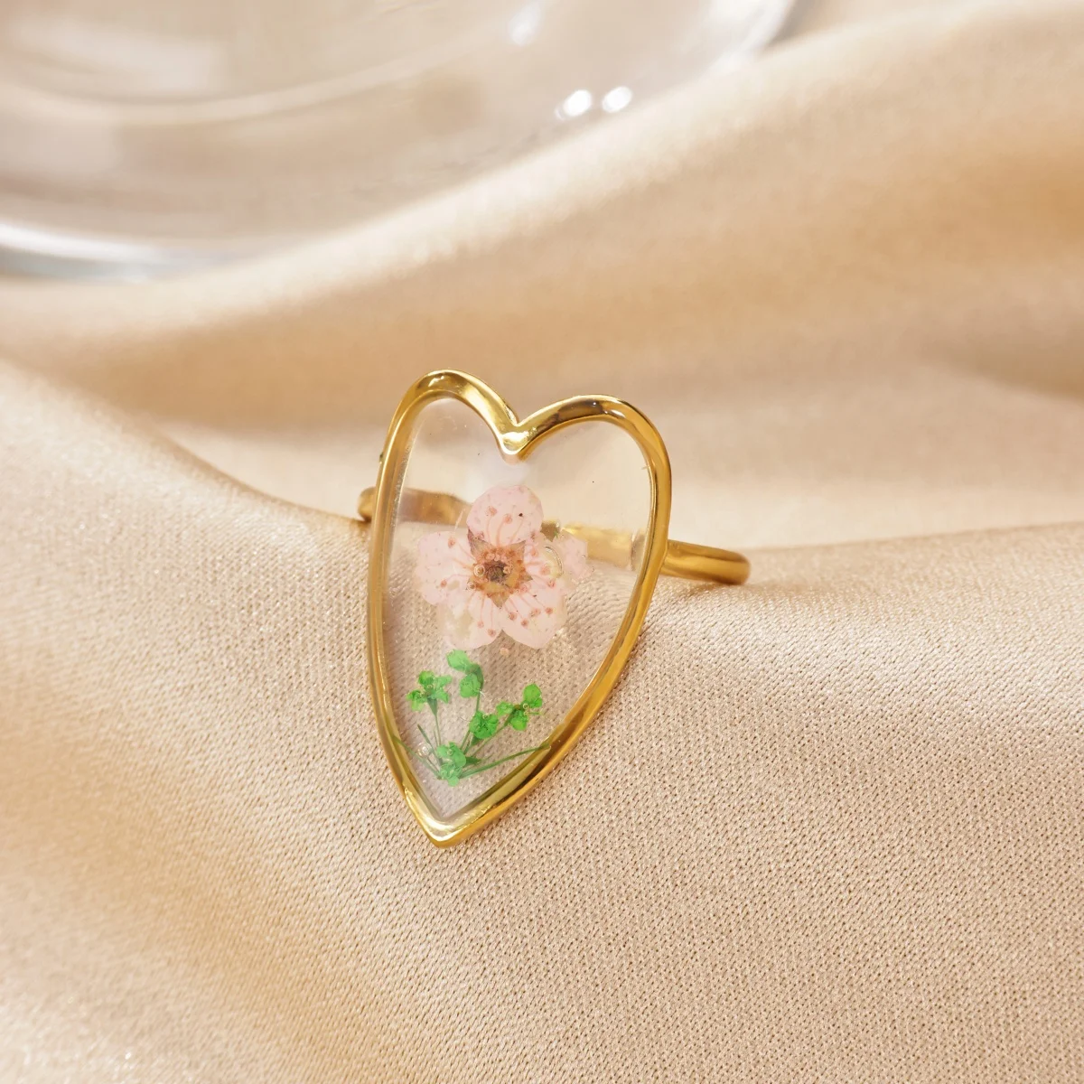 Elegante geometrische Herzringe aus Kunstharz für Frauen, goldfarben, Edelstahl, rosa Blumenmuster, Ring, Party, Hochzeit, Schmuck, Geschenk – Detail 6