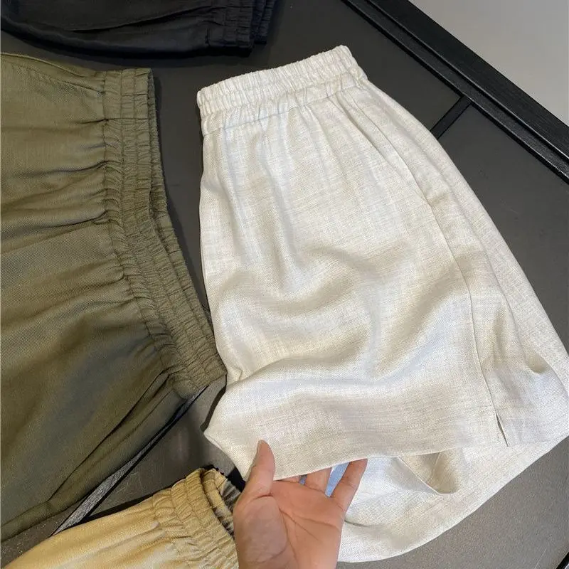 

Прохладные и мягкие, не выбирающие универсальные повседневные шорты трапециевидной формы с эластичной резинкой на талии