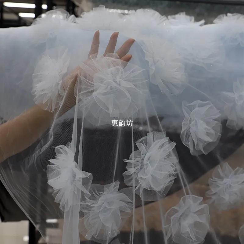 ผ้าลูกไม้ลายดอกไม้ 3 มิติ สีชมพูหวานๆ ผ้าไหมคลาวด์ ผ้าถ่ายภาพสไตล์ป่าไม้ ผ้าตกแต่งฉากหลังงานแต่งงาน อุปกรณ์ประกอบฉากถ่ายภาพ DIY