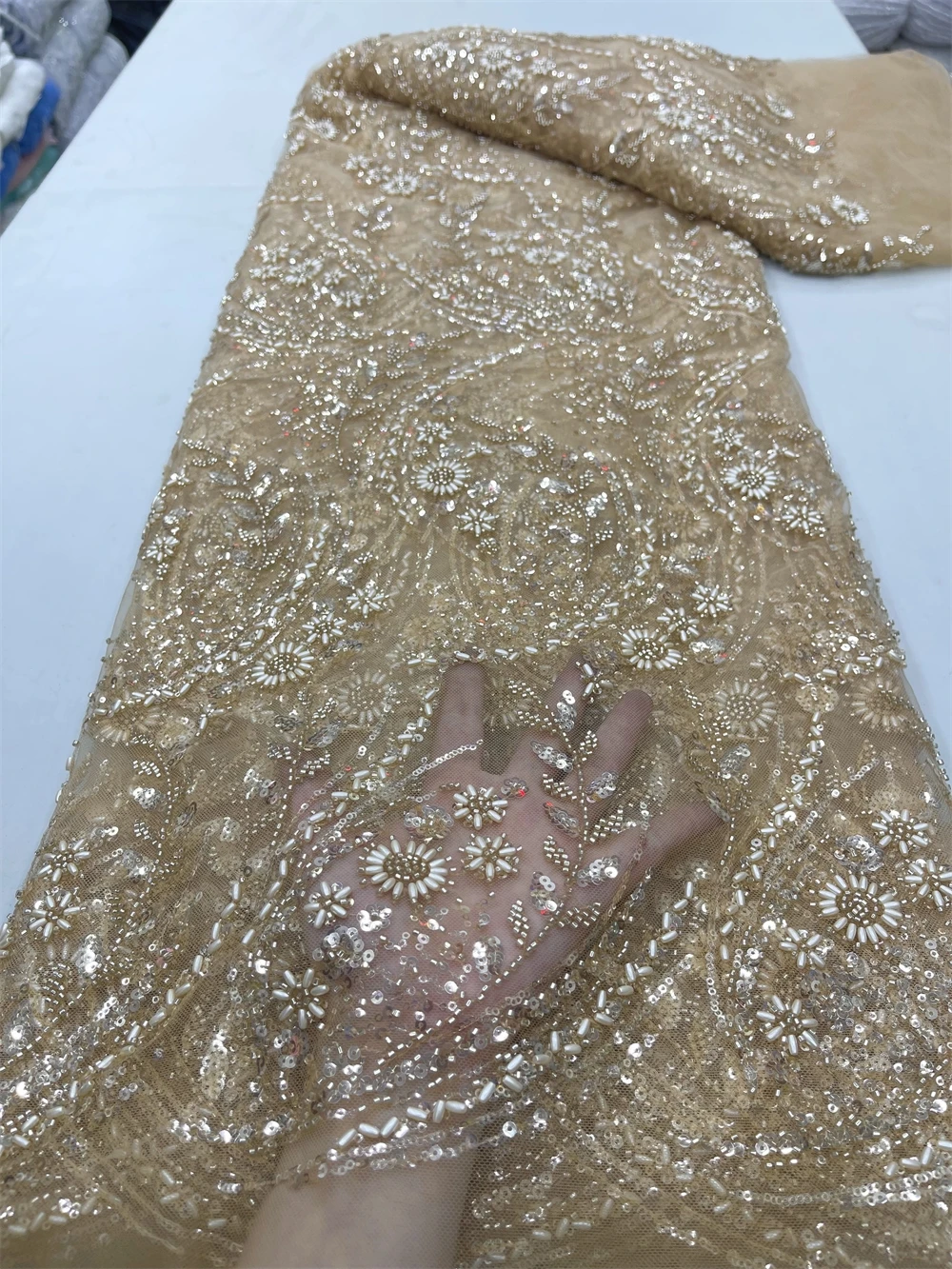 

2024 High Quality African Nigerian Tulle Lace Fabric Sequins Embroidery French Guipure Wedding Party Dress Beaded 5Yards