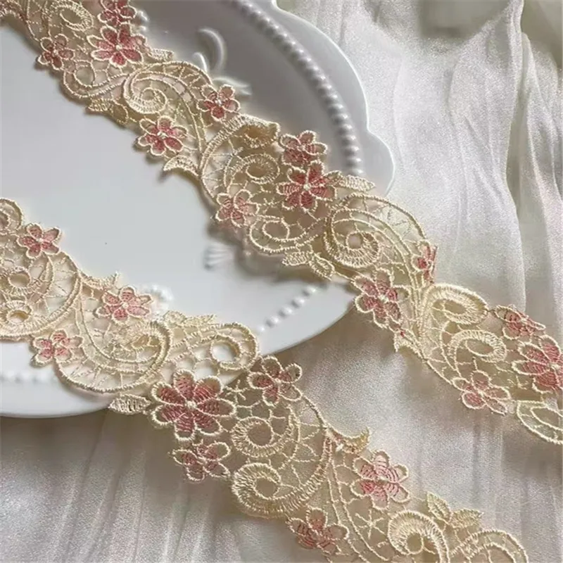 12Yards 3.5cm Wide Shiny Beige Pink Flower Venise Diy Venice Lace Clothing Accessories Of Various Garment,Bra.Underwear